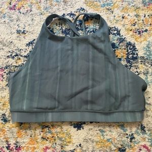 Lululemon Energy Bra *High Neck - Size 10